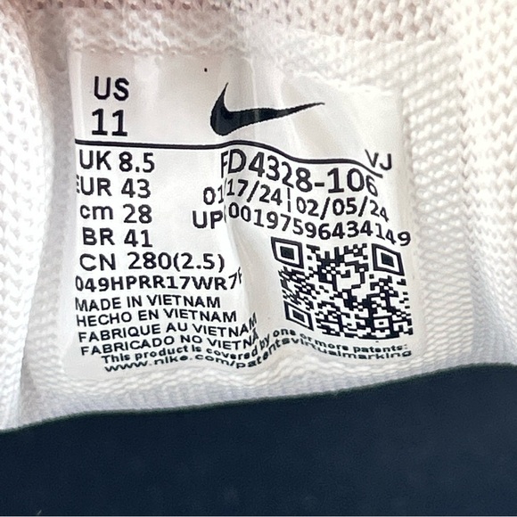 NEW Nike Air Max 90 LV8 White Cream Platform Sneakers fd4328-106 Womens Size 11 - Picture 10 of 10